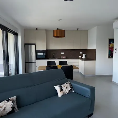 Luxury The 察夫塔特